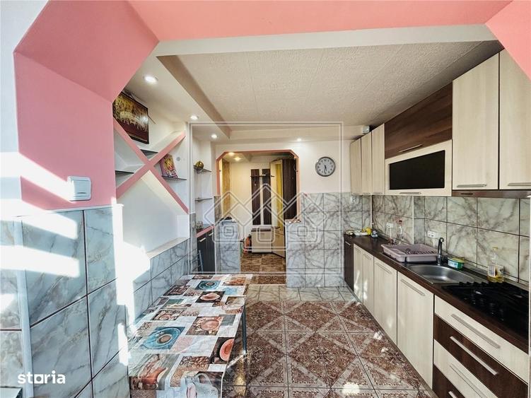 Apartament cu 2 camere decomandat în Terezian