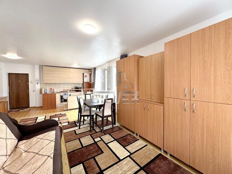 Apartament cu 2 camere semidecomandat, mobilat în Florești