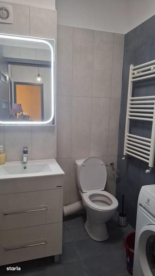 Apartament cu 2 camere în Uverturii