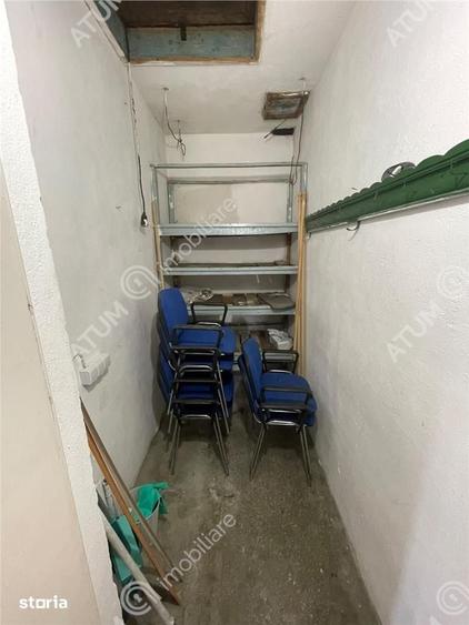 Apartament cu 3 camere decomandat în Tineretului