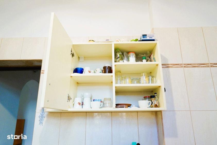 Apartament cu 3 camere în Aviatorilor