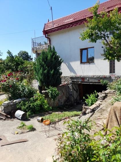 Casă individuală cu 4 camere cu Canalizare în Mătești