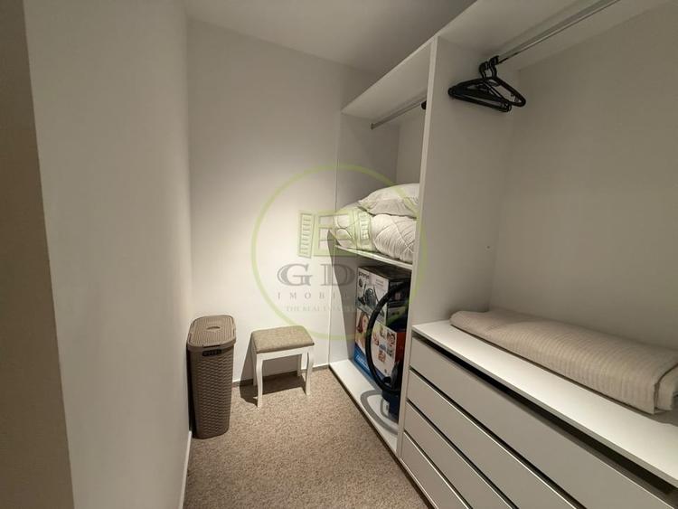 Apartament cu 2 camere decomandat, mobilat în Central