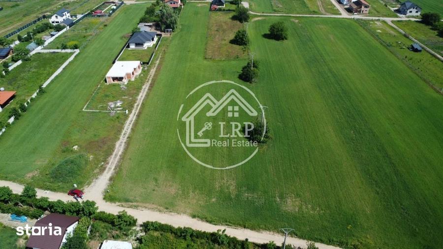 Teren de 2246 mp, în Snagov