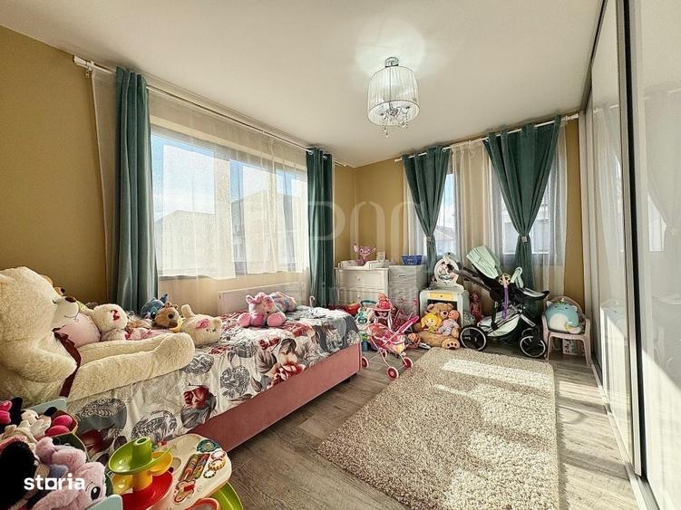 Casa 4 camere de vanzare in Floresti - 1