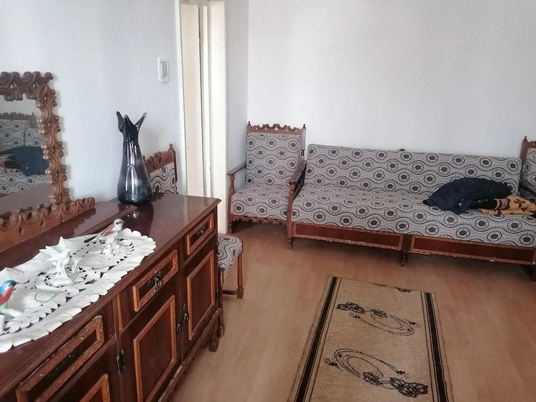 Apartament cu 2 camere semidecomandat în Central
