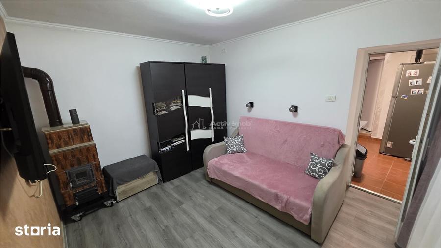Casă cu 3 camere cu Teren 420 Mp în Oravița