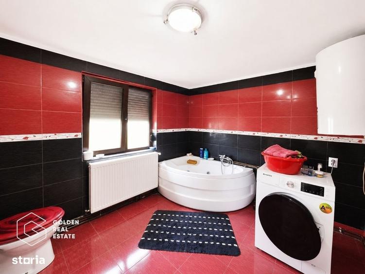 Casă cu 4 camere decomandat în Ususău