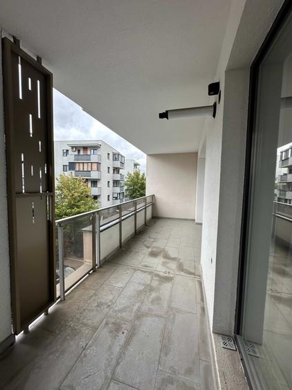 Apartament cu 2 camere decomandat în Între Lacuri