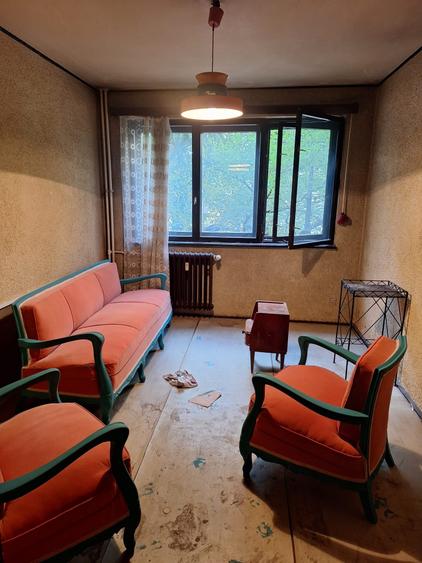 Apartament cu 3 camere decomandat în Militari