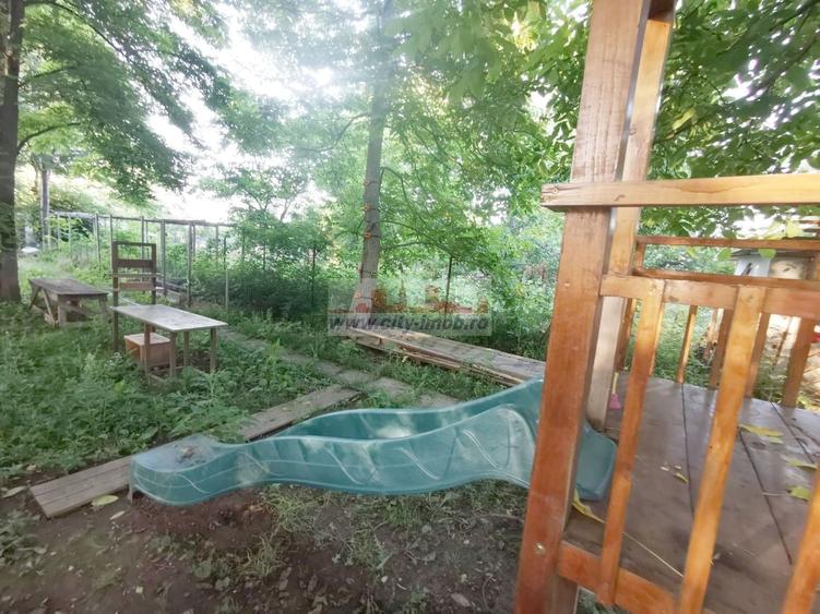 Casă individuală cu 3 camere cu Canalizare în Siliștea Snagovului