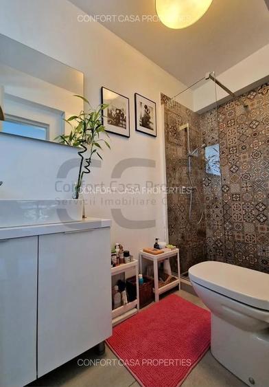 Apartament cu 3 camere în Victoriei