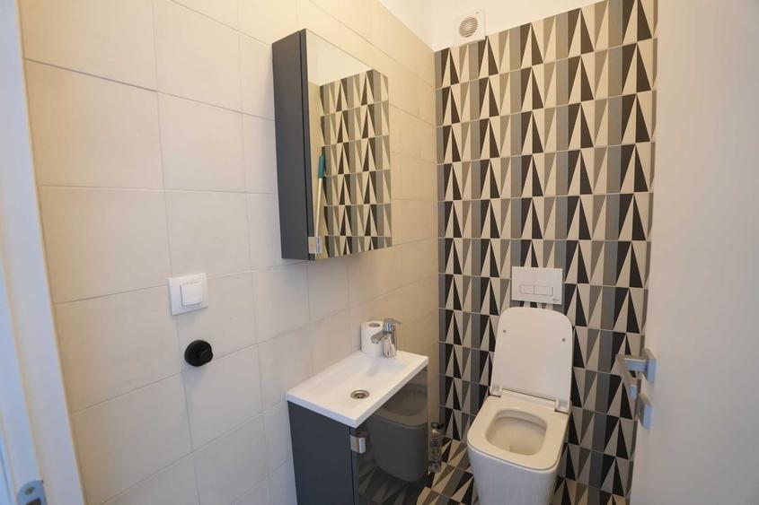 Inchiriez apartament 2 camere Onix Park, prima inchiriere, dotari lux, etaj 2/11 - 7
