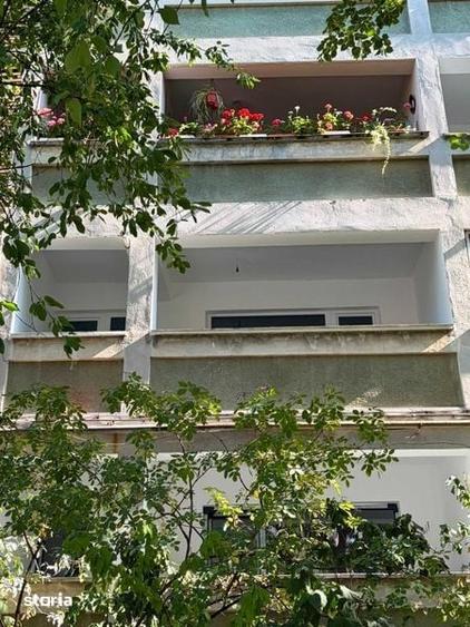 Apartament cu 4 camere în Progresul