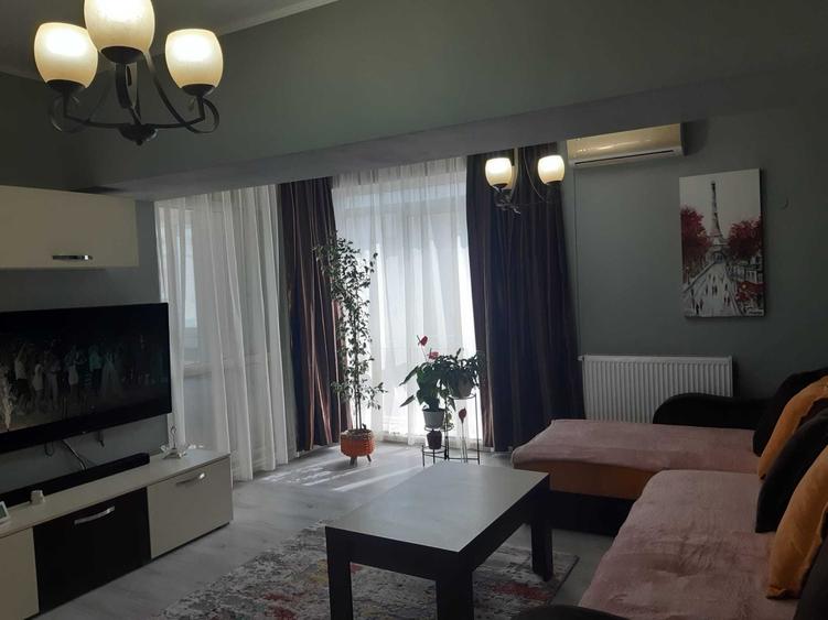 Apartament cu 2 camere semidecomandat în Inel II