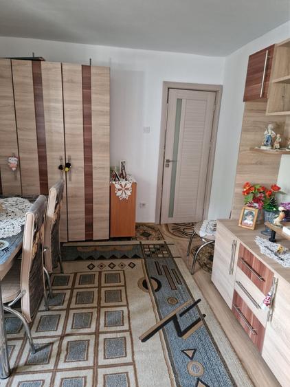 Apartament cu 2 camere decomandat în Craiter