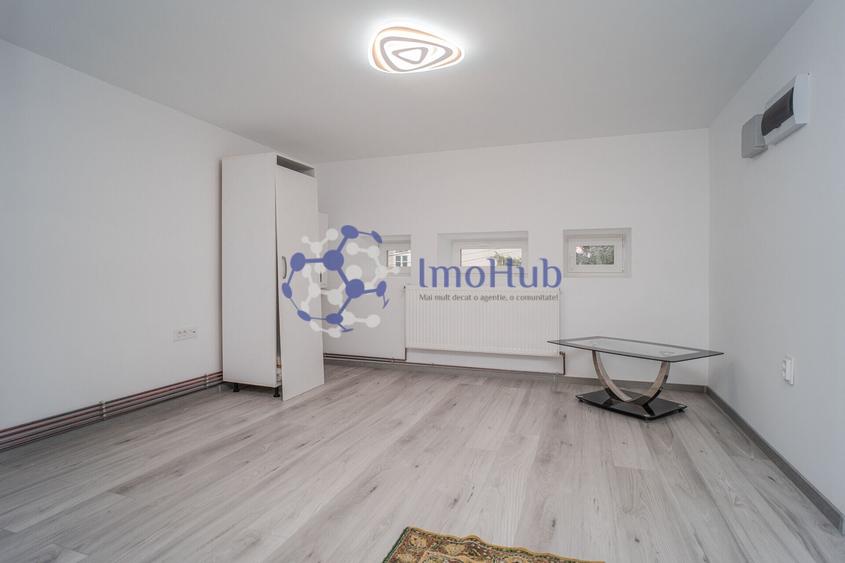 Casă cu 6 camere cu Teren 228 Mp în Bucșinescu