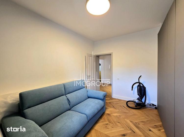 Apartament cu 4 camere în Central