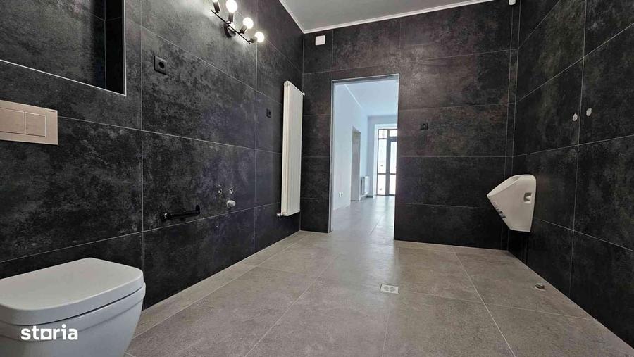 Spațiu comercial, de 145 mp, în Central