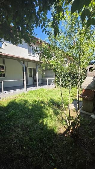 Duplex cu 4 camere cu Teren 160 Mp în Central