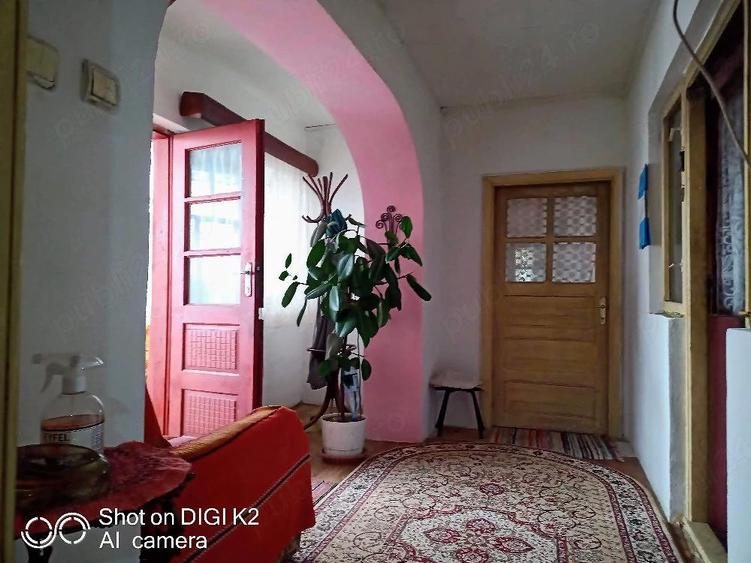 Casă cu Teren 1012 Mp în Băneasa
