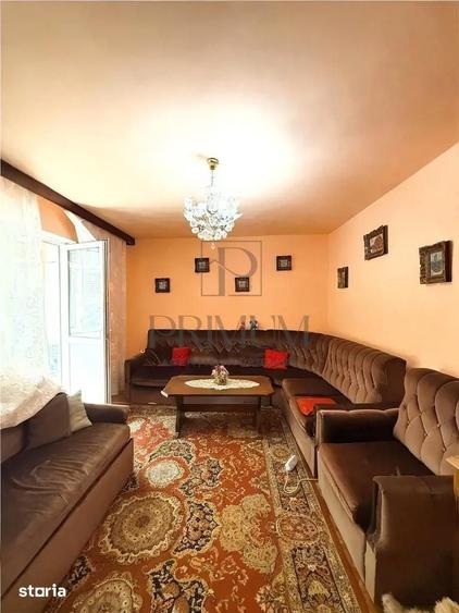 Apartament cu 3 camere decomandat în Circumvalațiunii