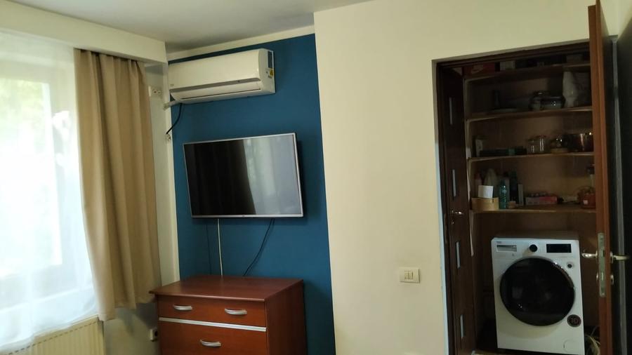 Apartament cu 3 camere decomandat, mobilat în Basarabia