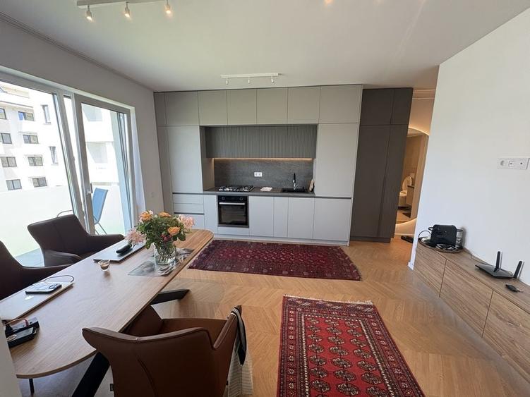 Apartament cu 3 camere decomandat în Apahida