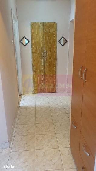 Apartament cu 3 camere decomandat în Pantelimon