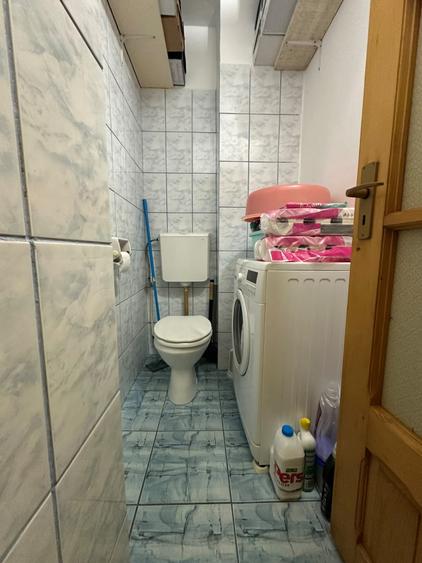 Apartament cu 3 camere decomandat, mobilat în Radu Negru