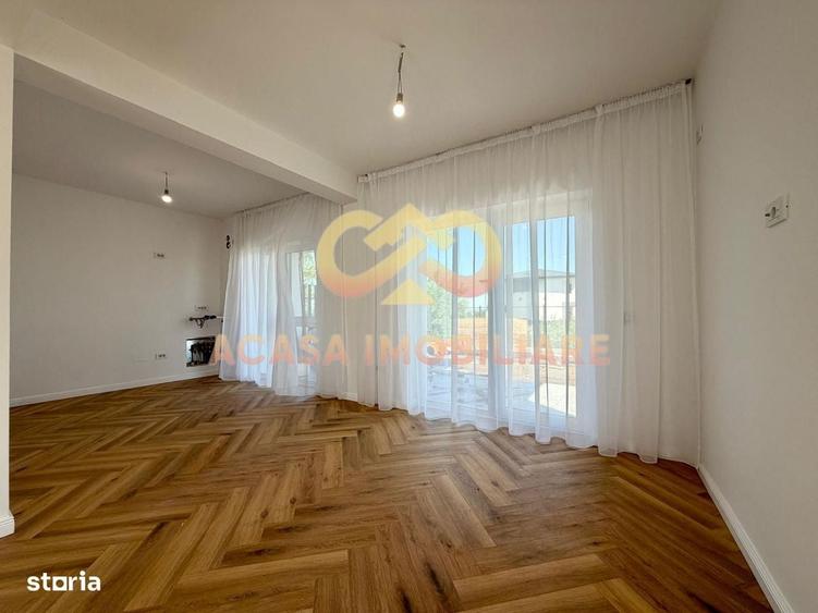 Casă cu 4 camere decomandat cu Teren 230 Mp în Bârnova