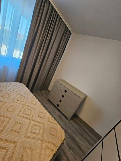 Apartament cu 2 camere decomandat în Șișești