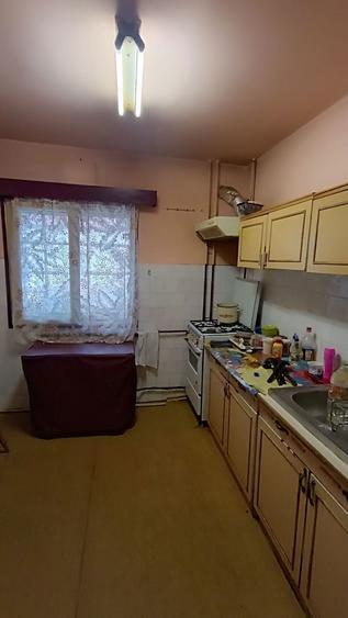 Apartament cu 2 camere decomandat în Între Lacuri