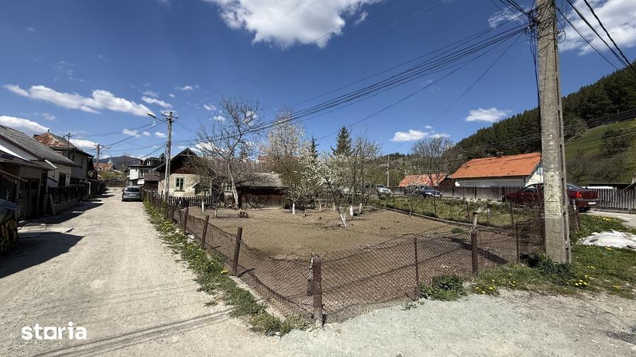 Casa cu anexe ?i teren 988 mp, deschidere la 3 strazi - 8