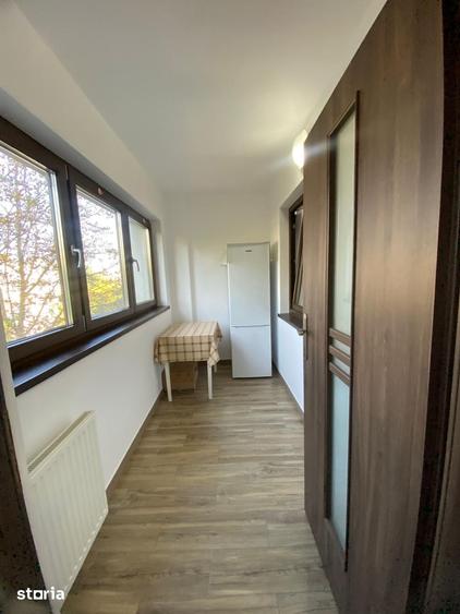 Apartament cu 2 camere decomandat în Energiei