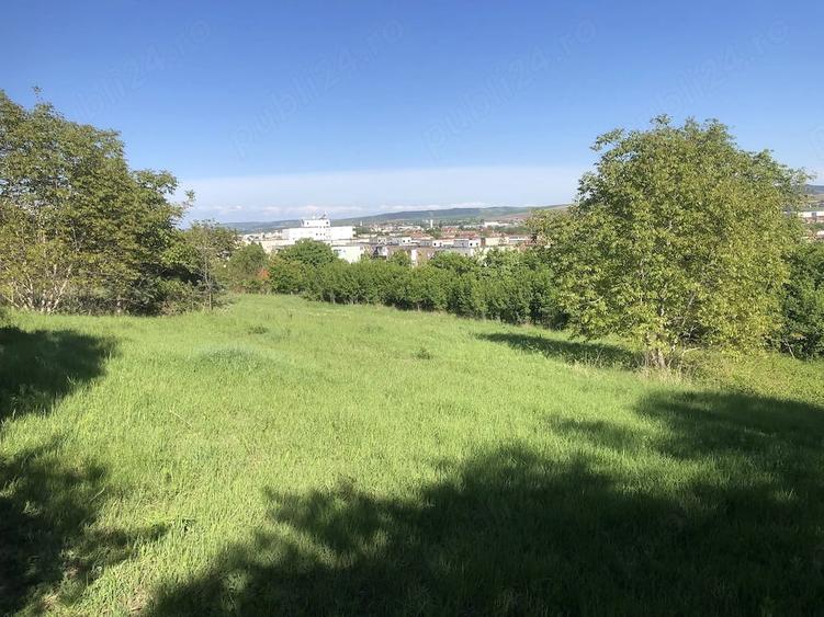 Teren de 3200 mp, în Central