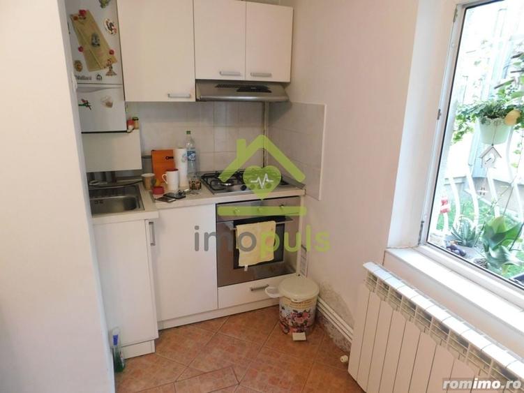 Apartament cu 3 camere decomandat în Steaua
