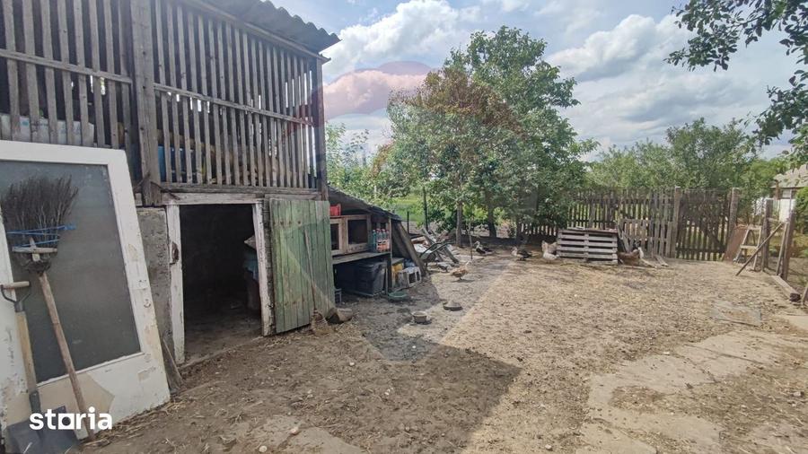 Casă cu 2 camere cu Teren 2221 Mp în Cefa