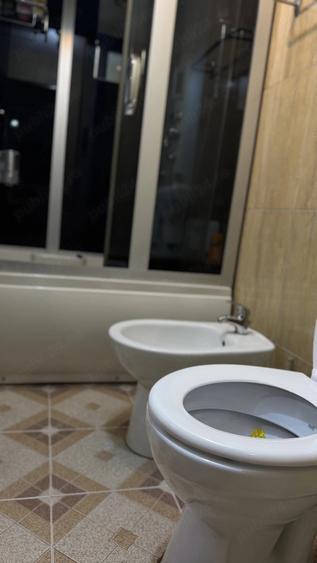 Apartament cu 2 camere decomandat în Micro IV