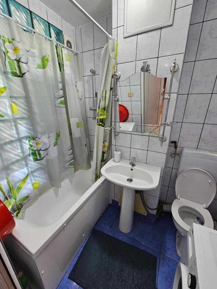 Garsonieră decomandată în Alexandru Obregia