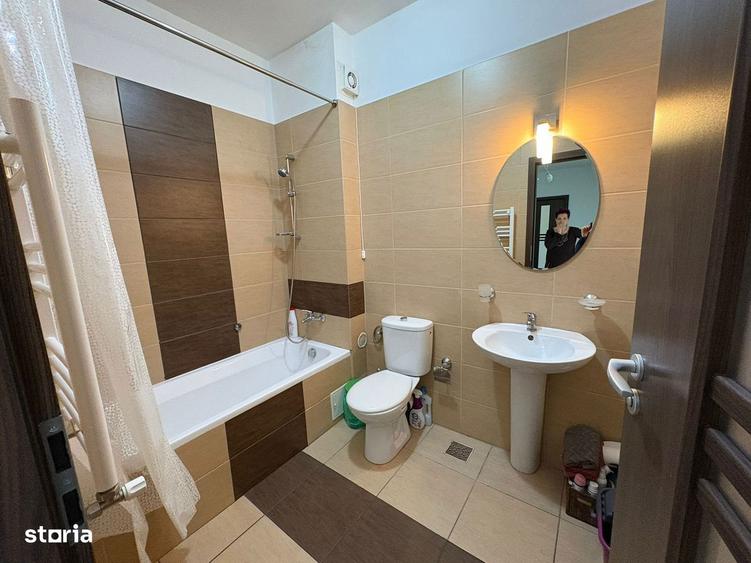 Apartament cu 2 camere decomandat, mobilat în Metalurgiei