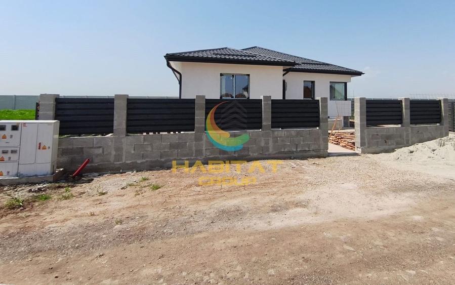 Casă individuală cu 3 camere cu Canalizare în Vidra