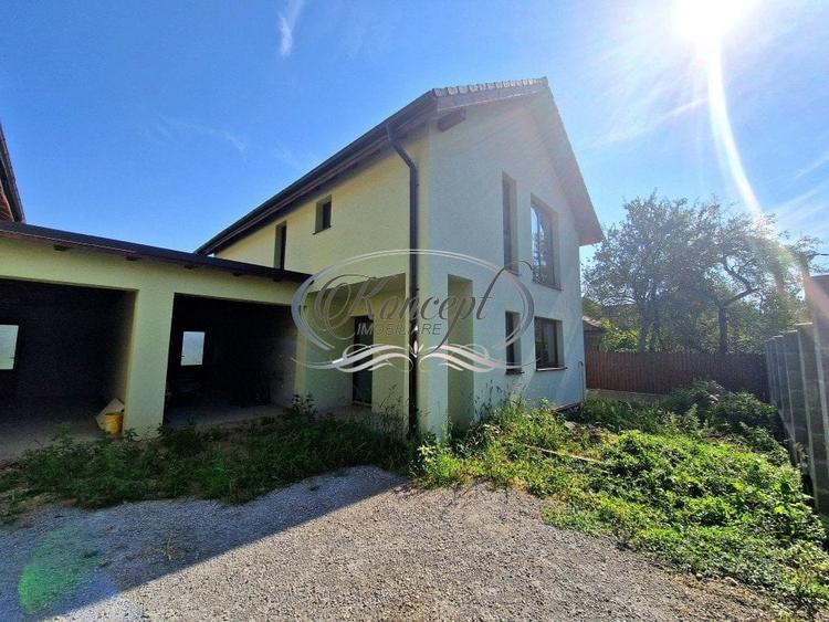 Casă individuală cu 4 camere cu Canalizare în Gilău