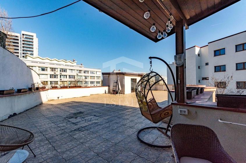 Apartament cu 6 camere decomandat în Aviatorilor