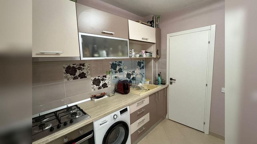 Apartament cu 2 camere decomandat, mobilat în Florești