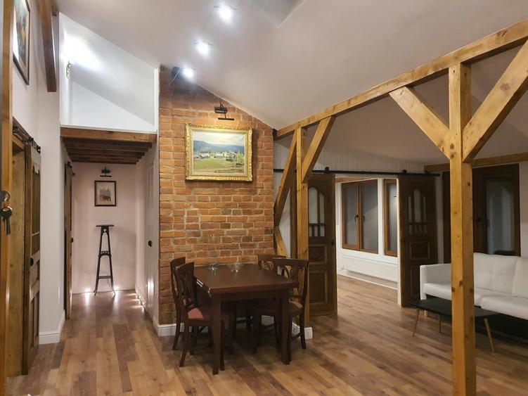 Apartament cu 3 camere decomandat, mobilat în Unirii