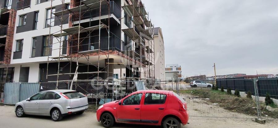 Spațiu comercial, de 70 mp, în Florești