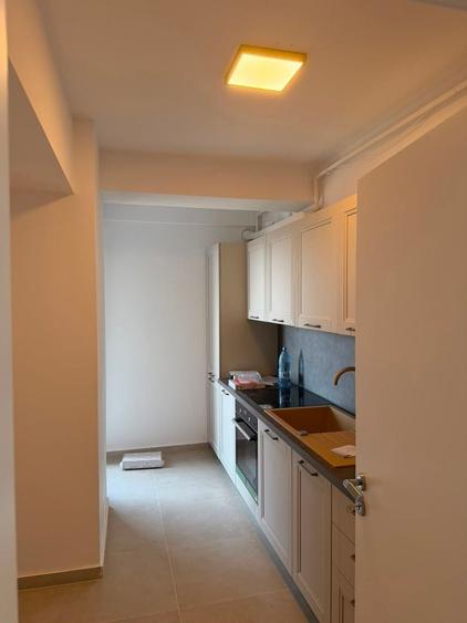 Apartament cu 2 camere decomandat, mobilat în Aradului