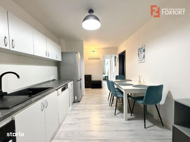 Apartament cu 3 camere + dressing, 79 mp, in zona Aradului - Piata Ver - 14