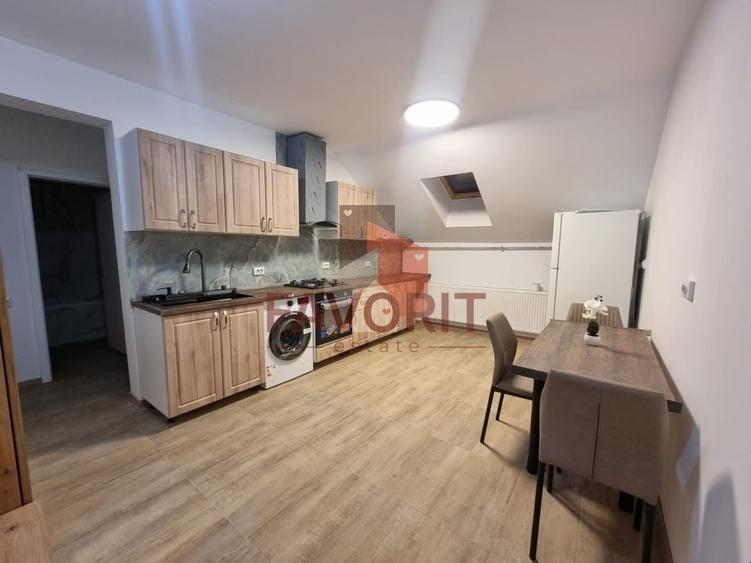 Apartament cu 2 camere decomandat, mobilat în Aradului